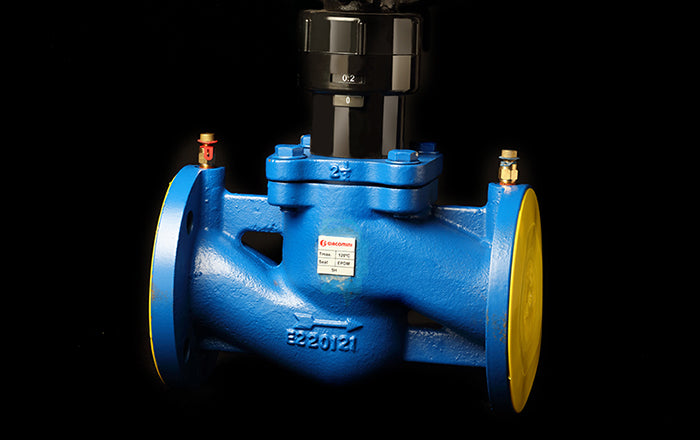 Giacomini Commercial  - Valves with flanged connections